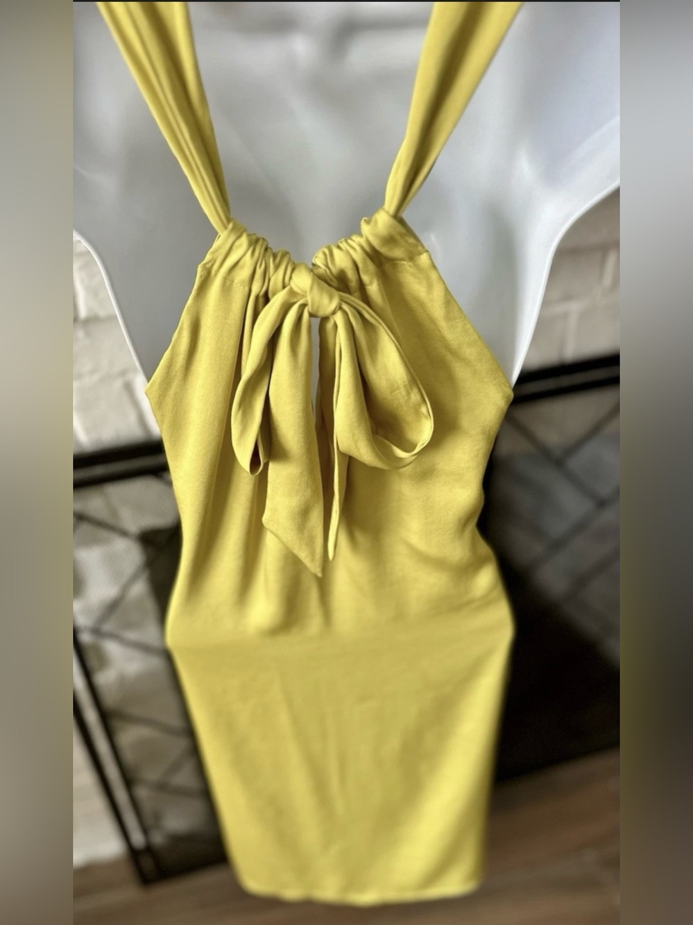 Tyche Chartreuse Satin Keyhole Halter Tie Mini Dress M